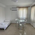 بيت للعطل House *