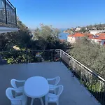 بيت للعطل House